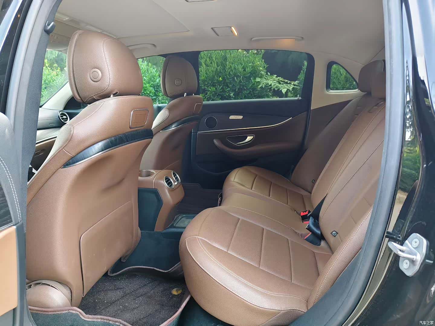 Mercedes-Benz E-Class, 2018 6