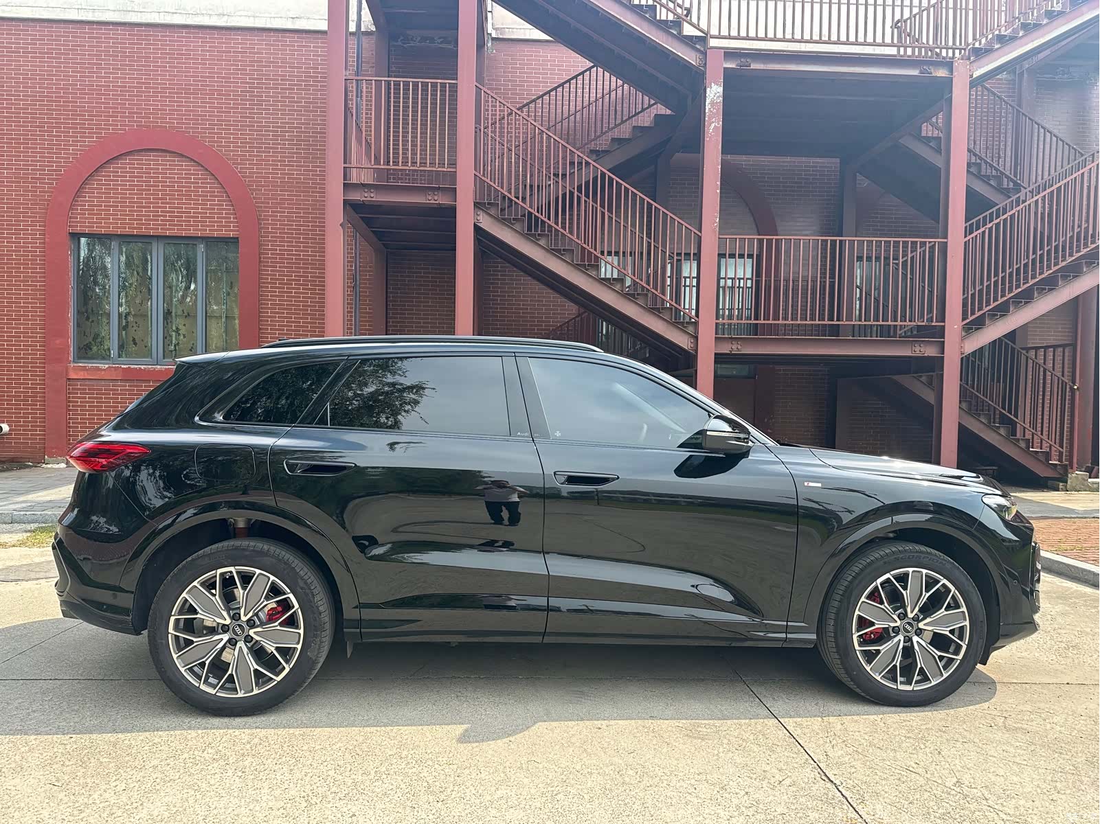 Audi Q5L, 2026 8