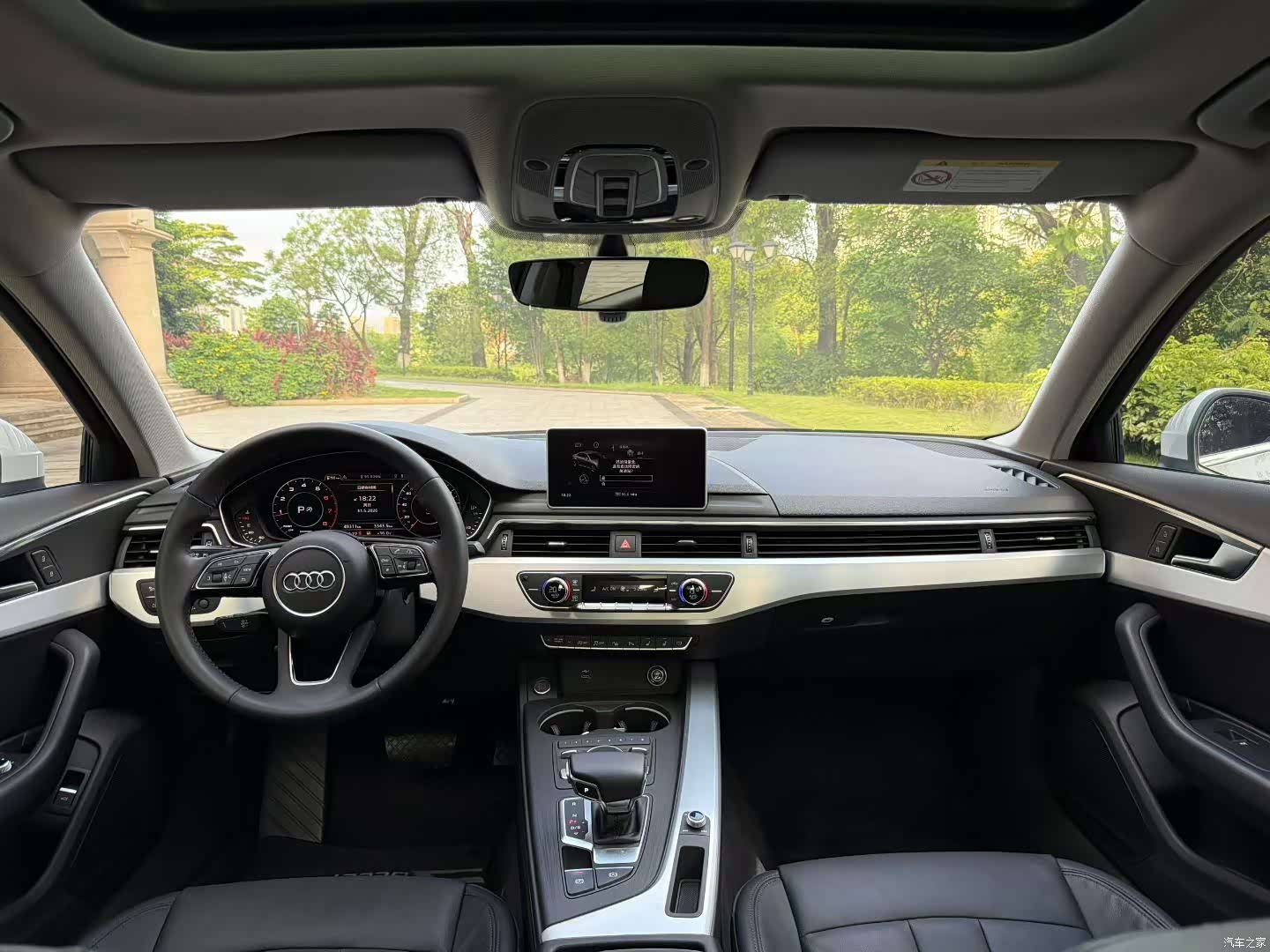 Audi A4L, 2019 4