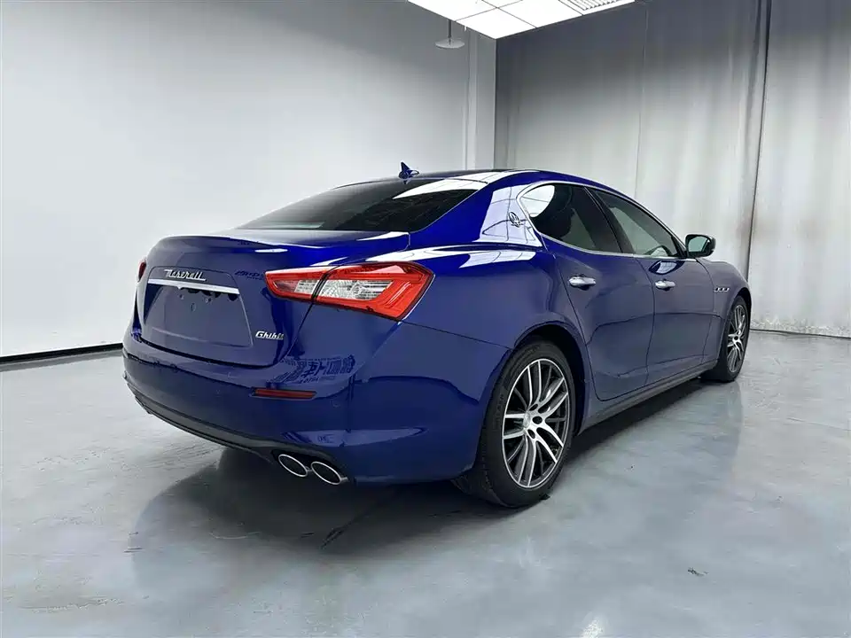 Maserati Ghibli Maserati Ghibli