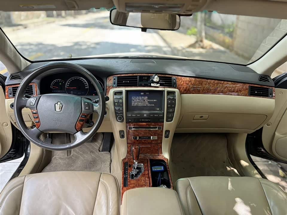 Toyota crown Toyota crown