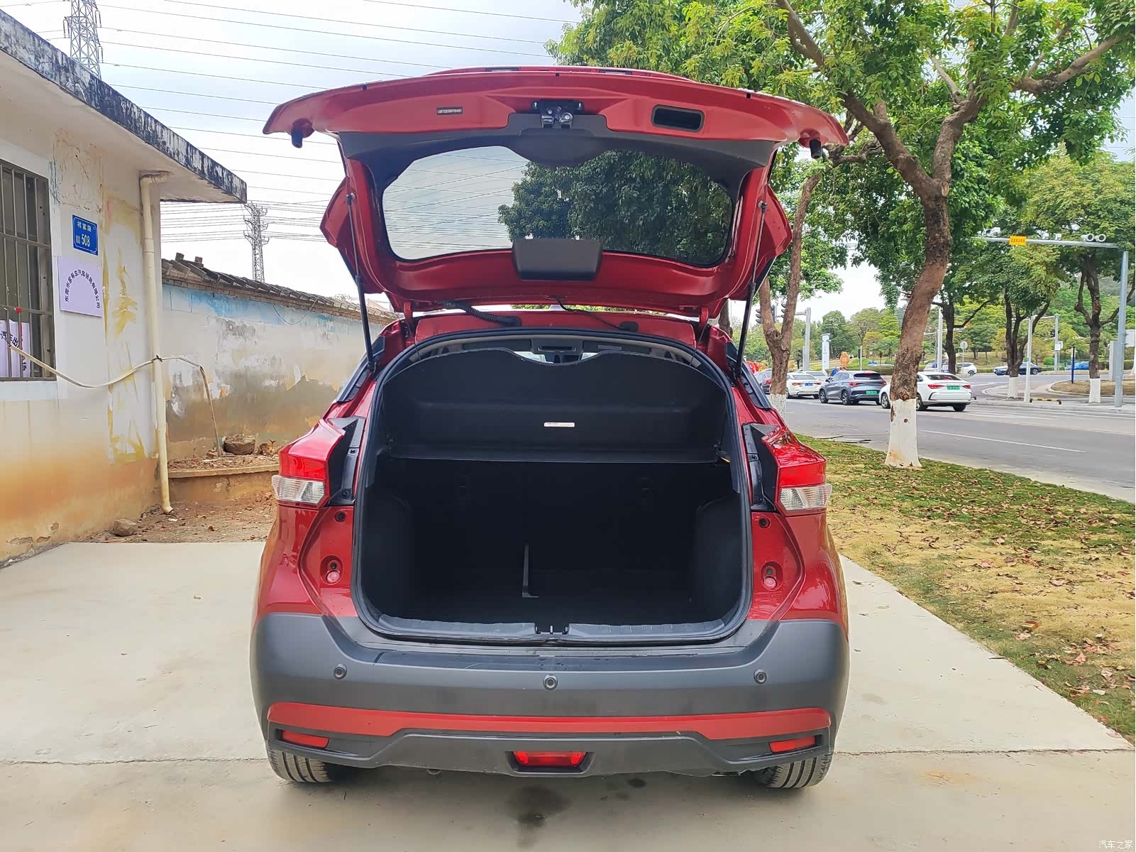 Nissan Kicks, 2021 8