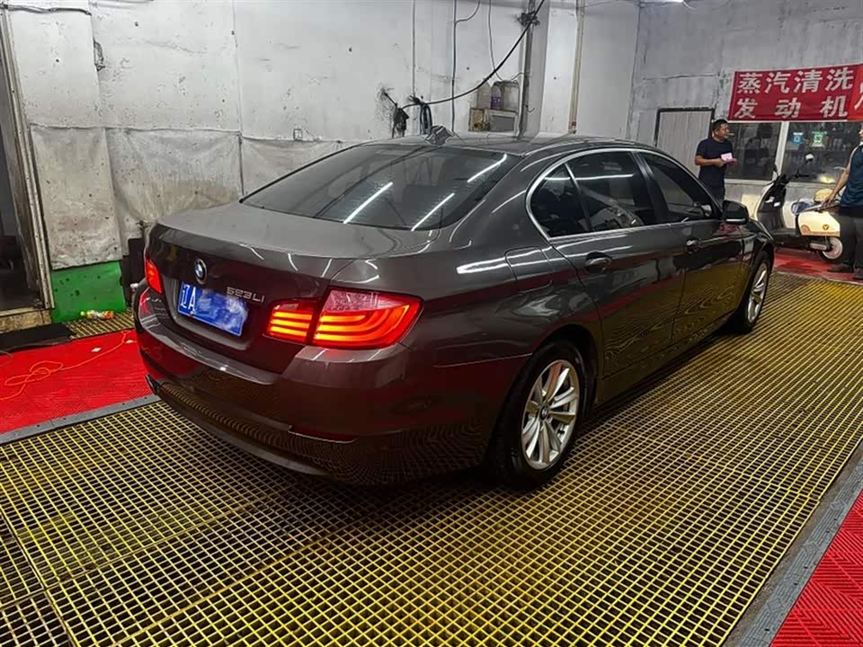 BMW 5 series BMW 5 series