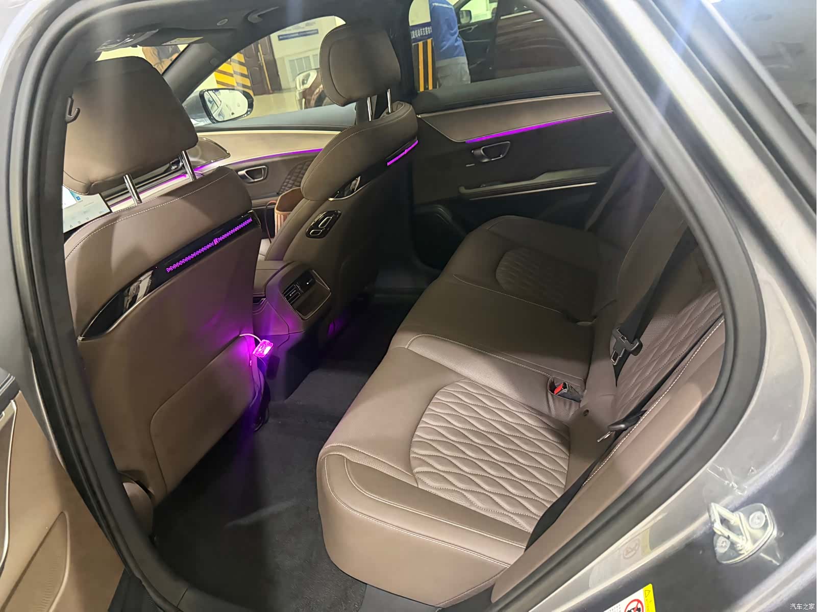 BYD Han, 2023 8