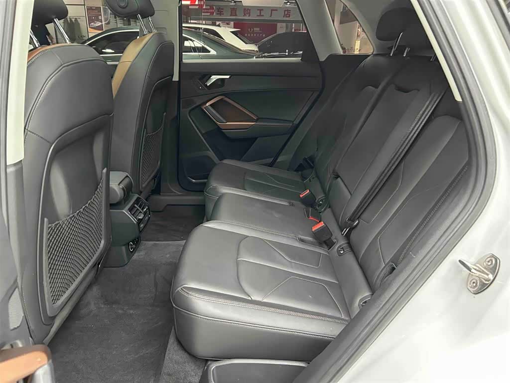 Audi Q3, 2022 14