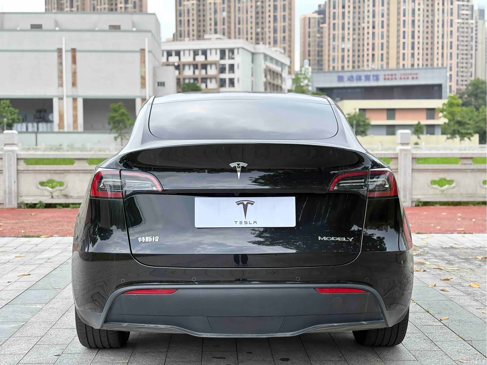 Tesla Model Y, 2023 8