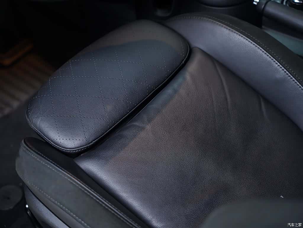 Mini Cooper, 2022 32