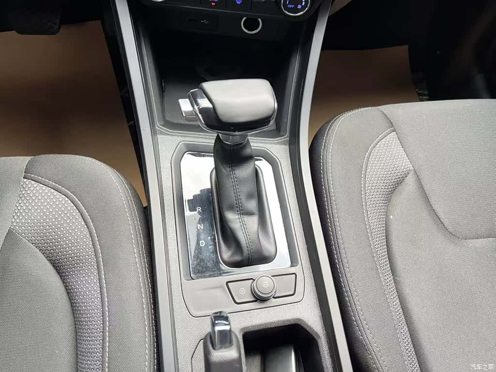 Chery 3x, 2025 14