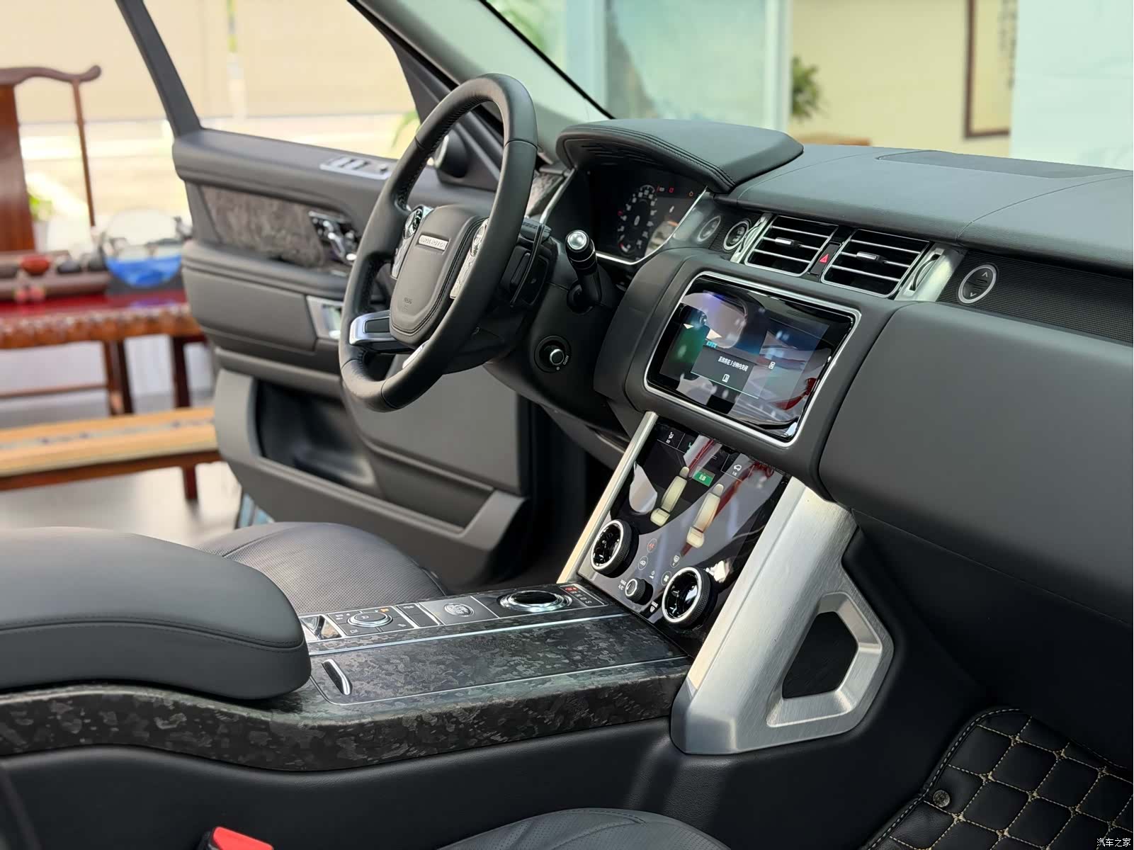 Land Rover Range Rover, 2019 17