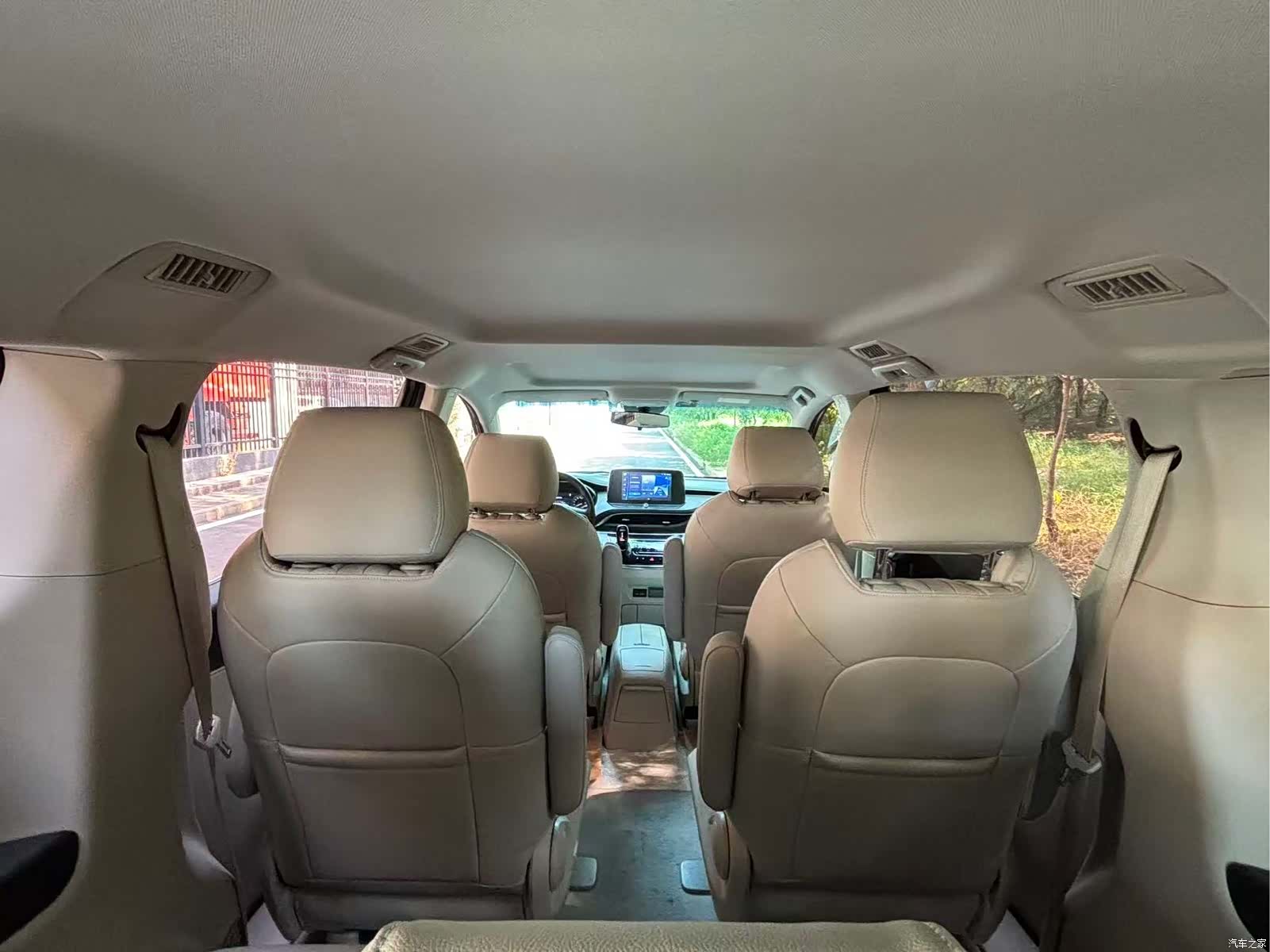 Buick GL8, 2022 9