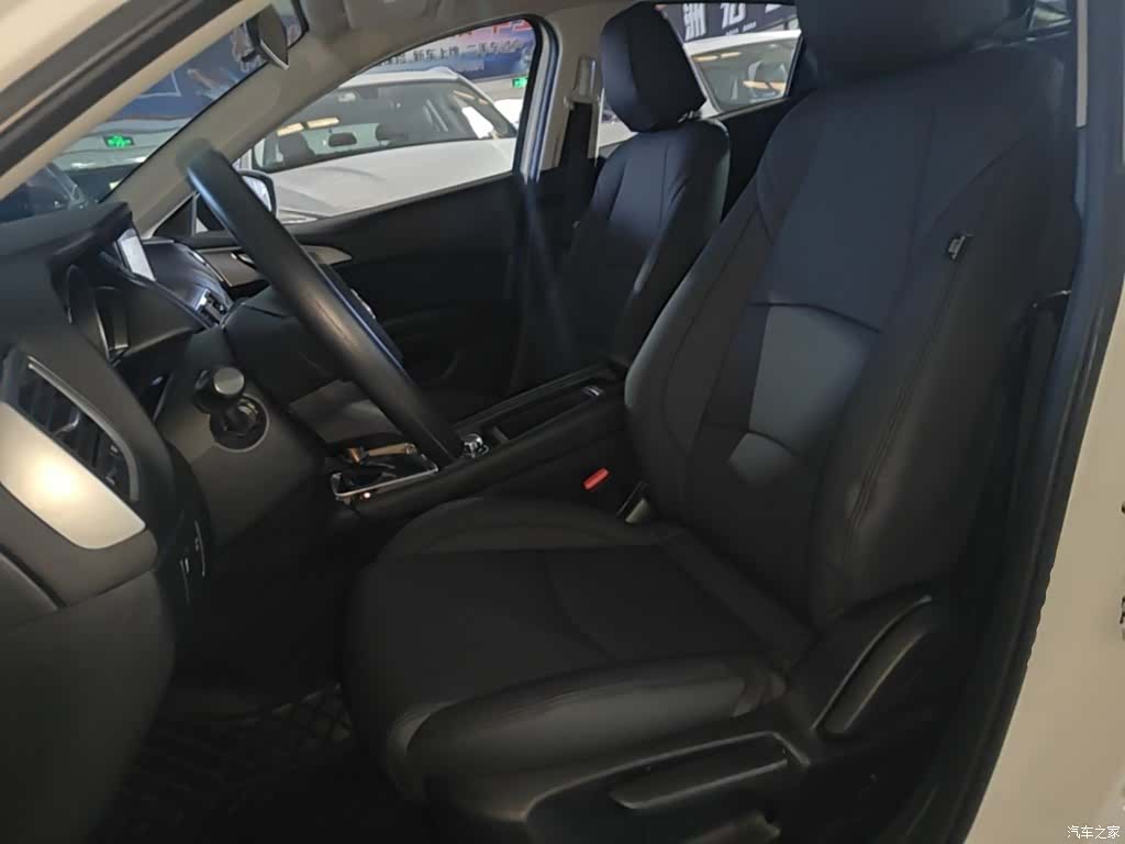 Mazda Mazda3, 2017 15