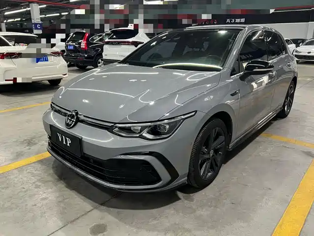 Volkswagen Golf 2022 — купить из Китая под заказ