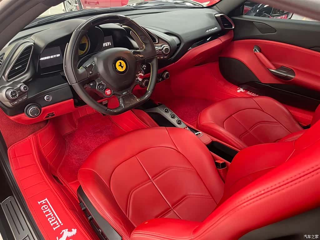 Ferrari 488, 2016 12