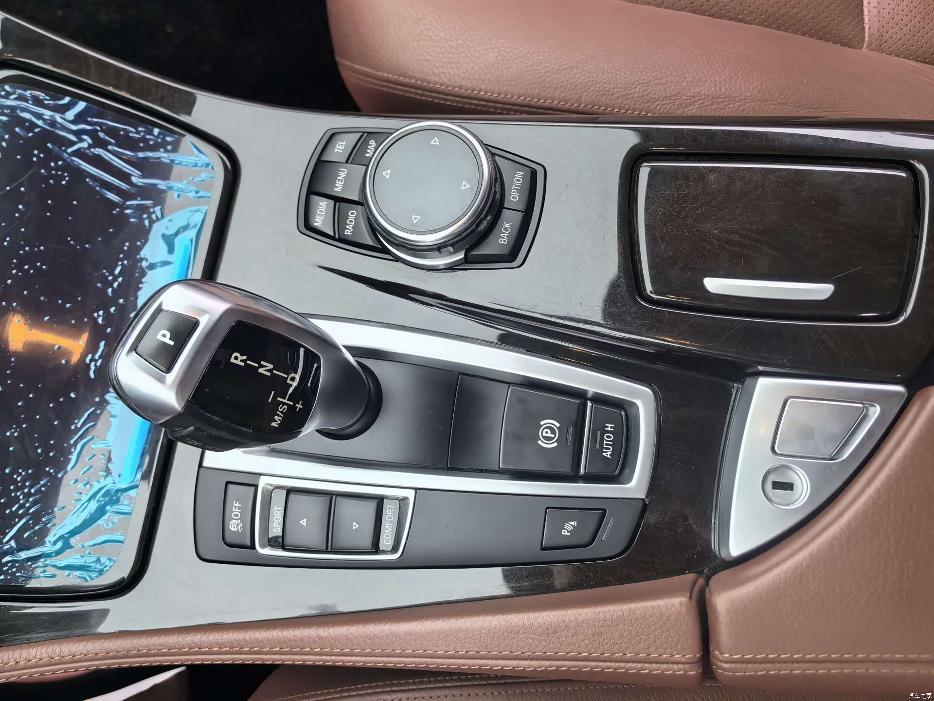 BMW 5 Series, 2015 18