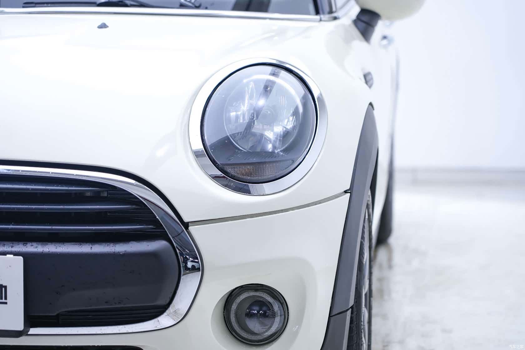 Mini ONE, 2019 8