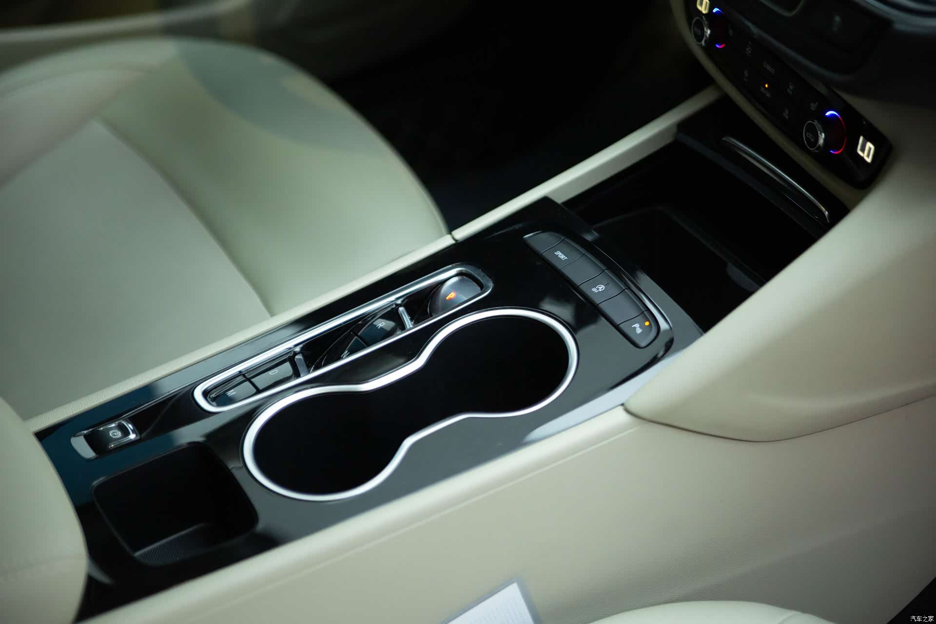 Buick Regal, 2022 25