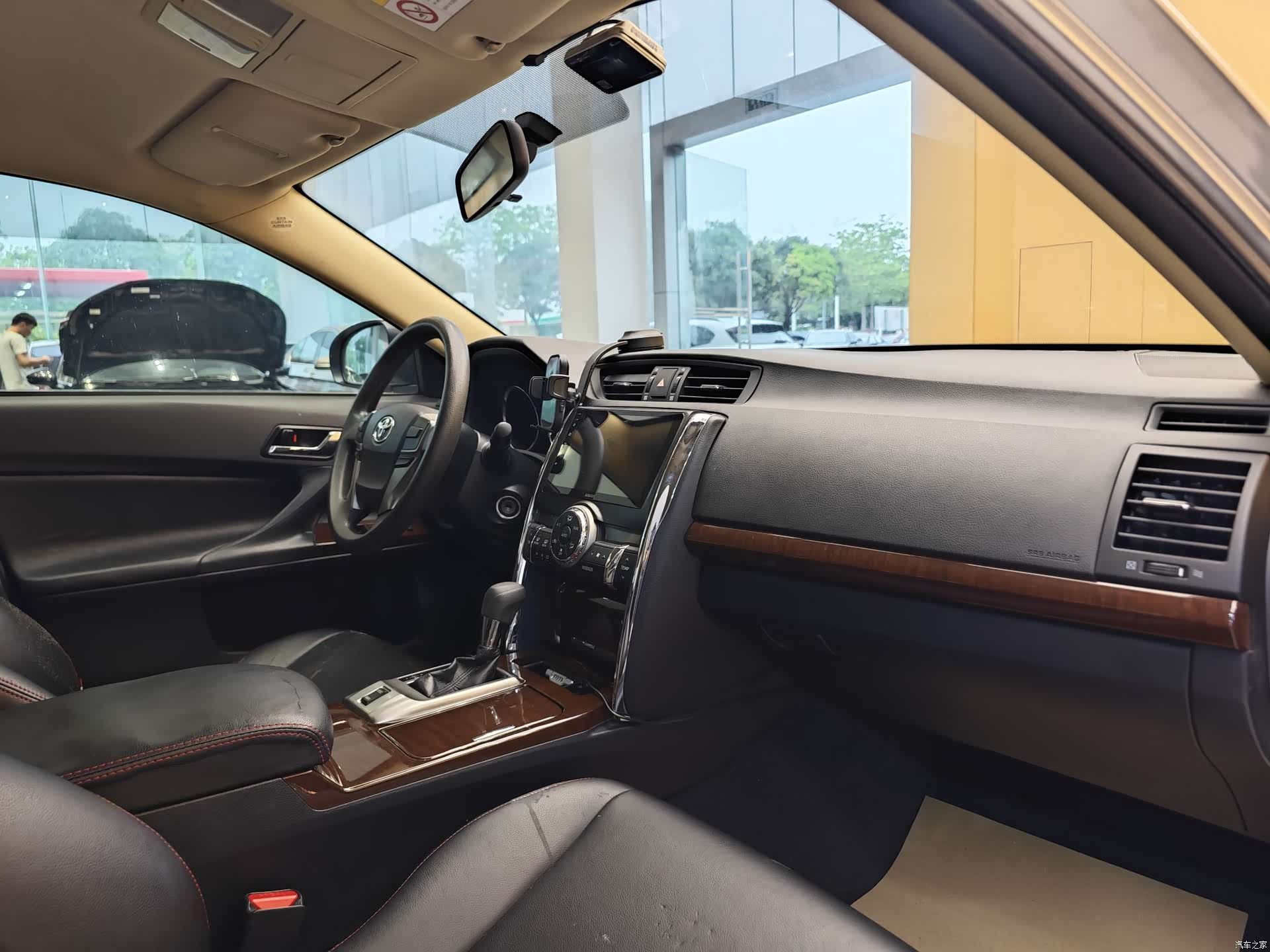 Toyota 2.5S, 2015 32