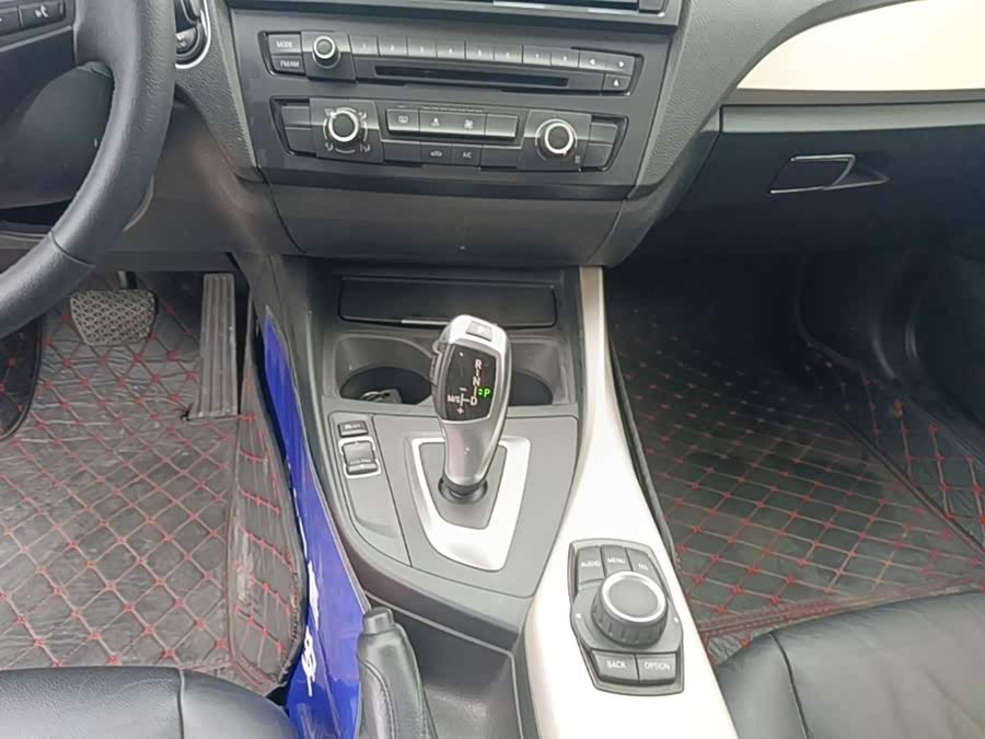 BMW 1 Series 2014, фото 10