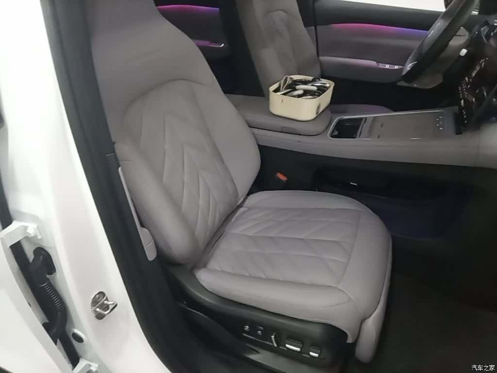 NIO EC6, 2025 25