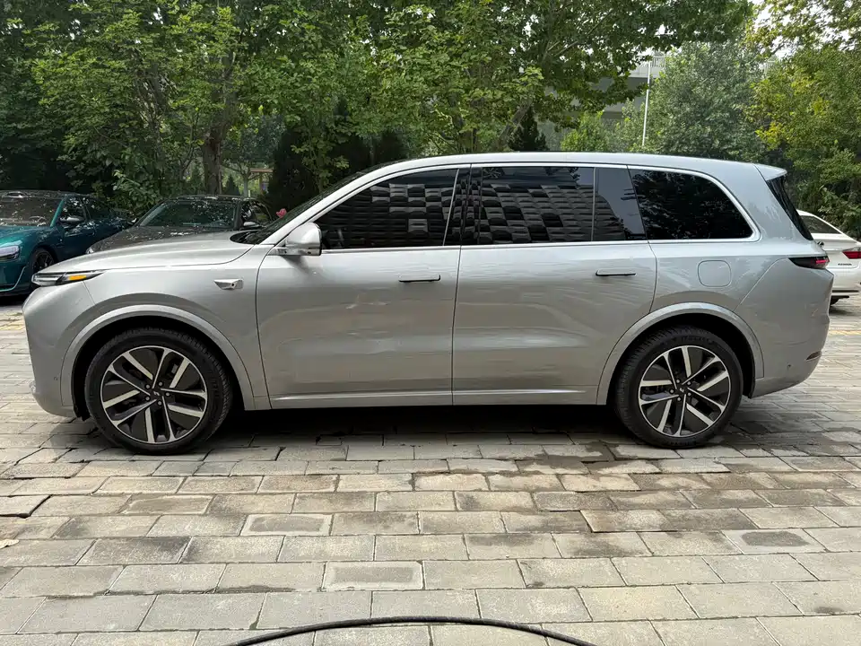 Li Auto Ideal L9 Li Auto Ideal L9