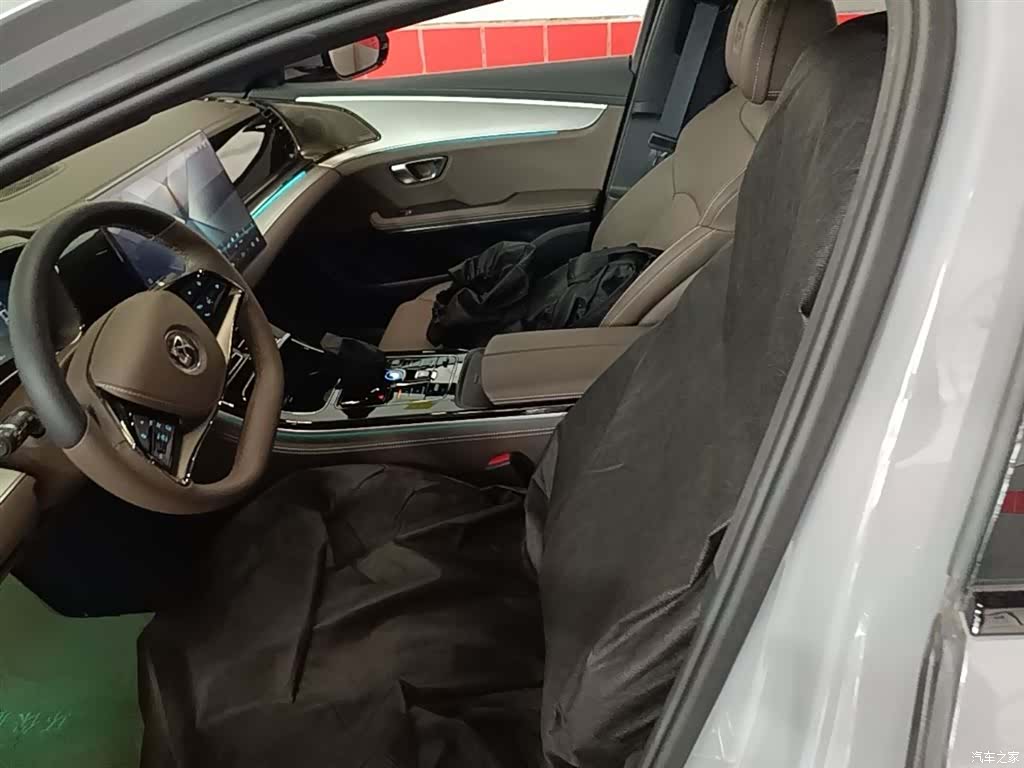BYD Han, 2025 15