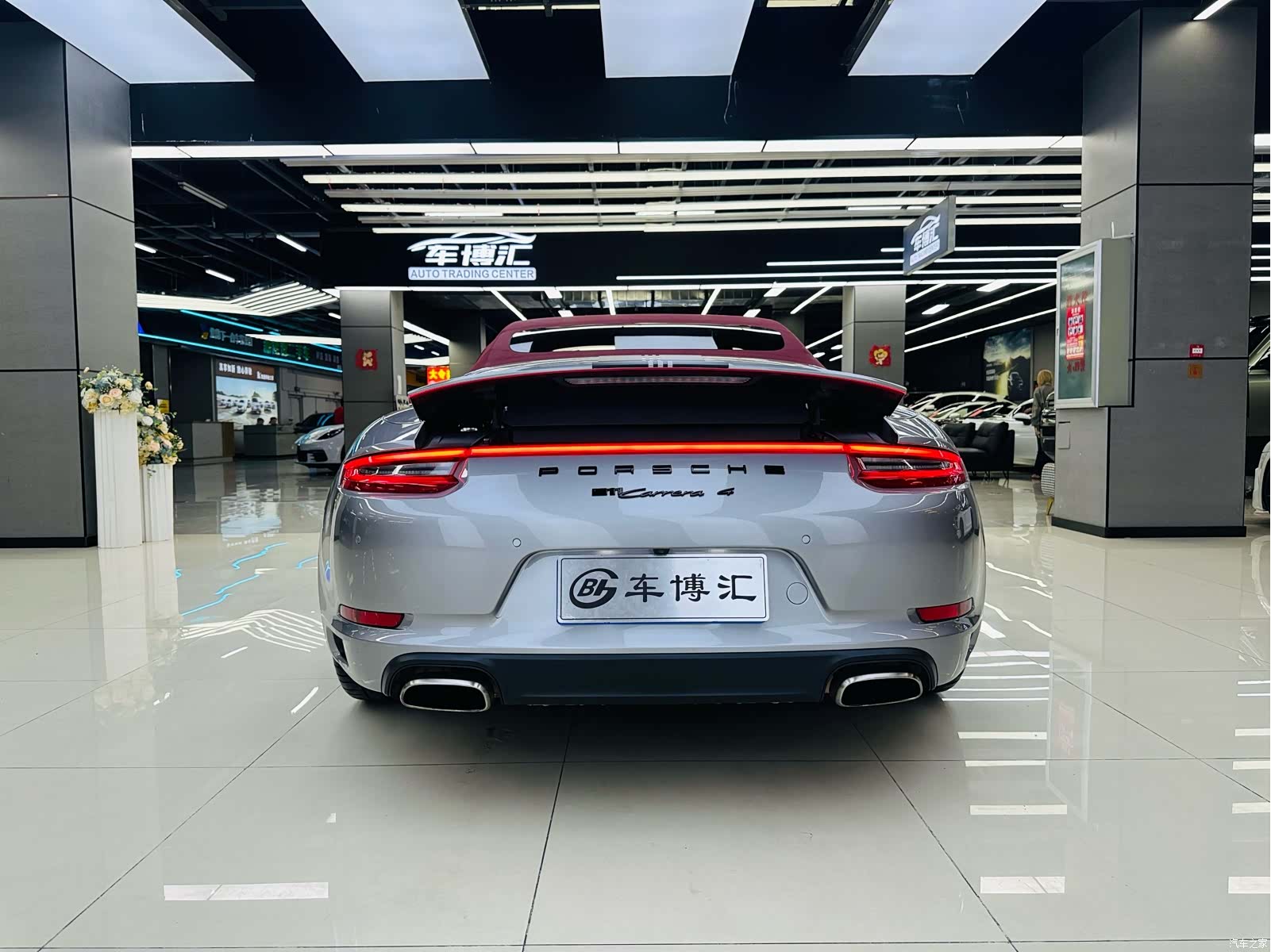 Porsche 911, 2018 10