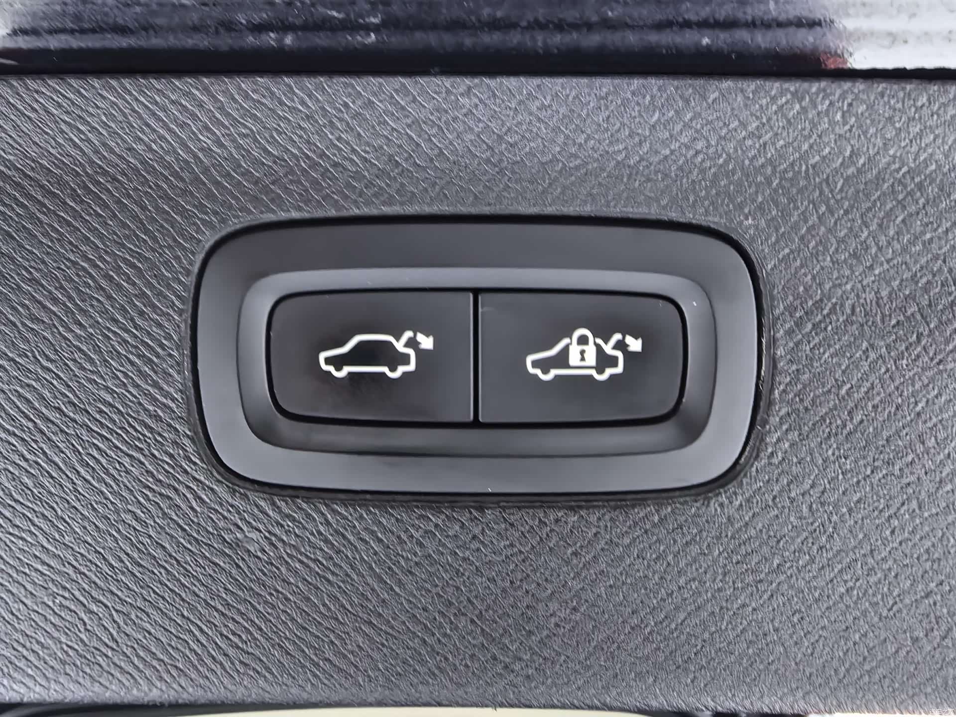 Volvo XC90, 2019 30