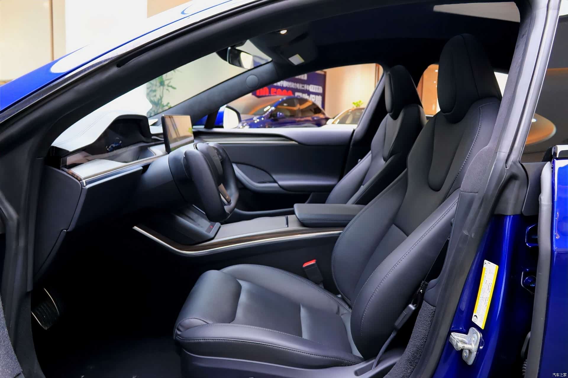 Tesla Model S, 2023 4