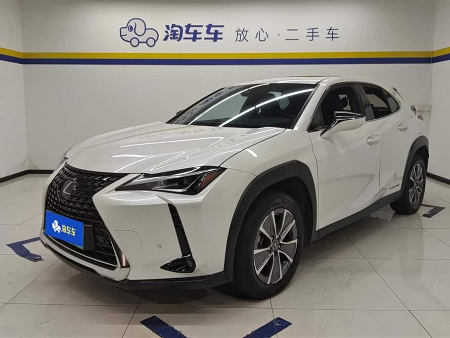 Lexus UX Lexus UX
