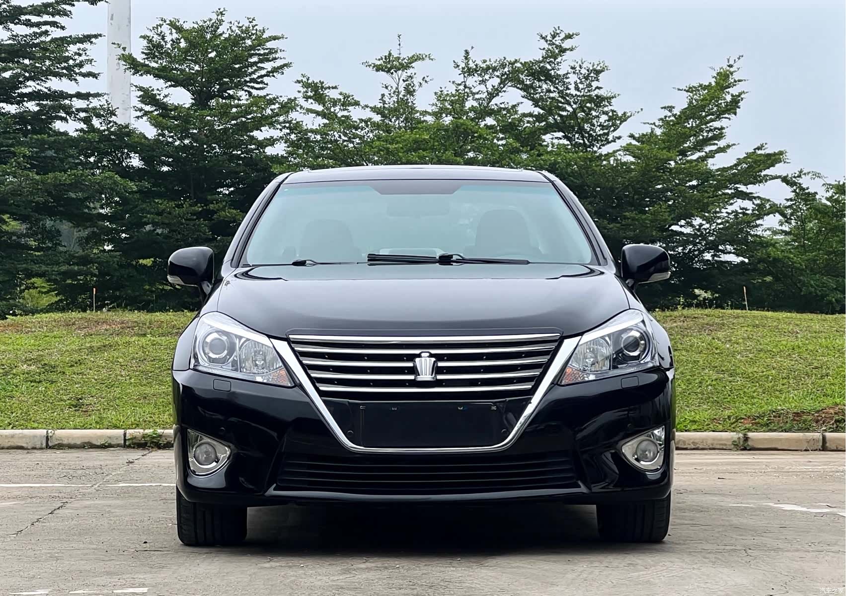 Toyota Crown, 2013 2