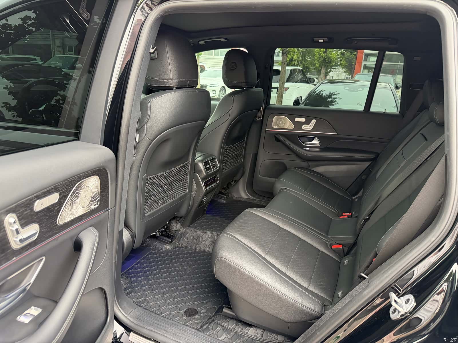 Mercedes-Benz GLS, 2022 6
