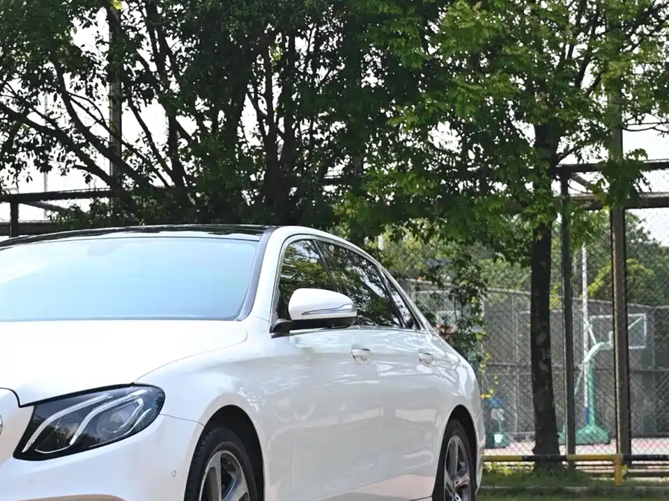 Mercedes-Benz E-class Mercedes-Benz E-class