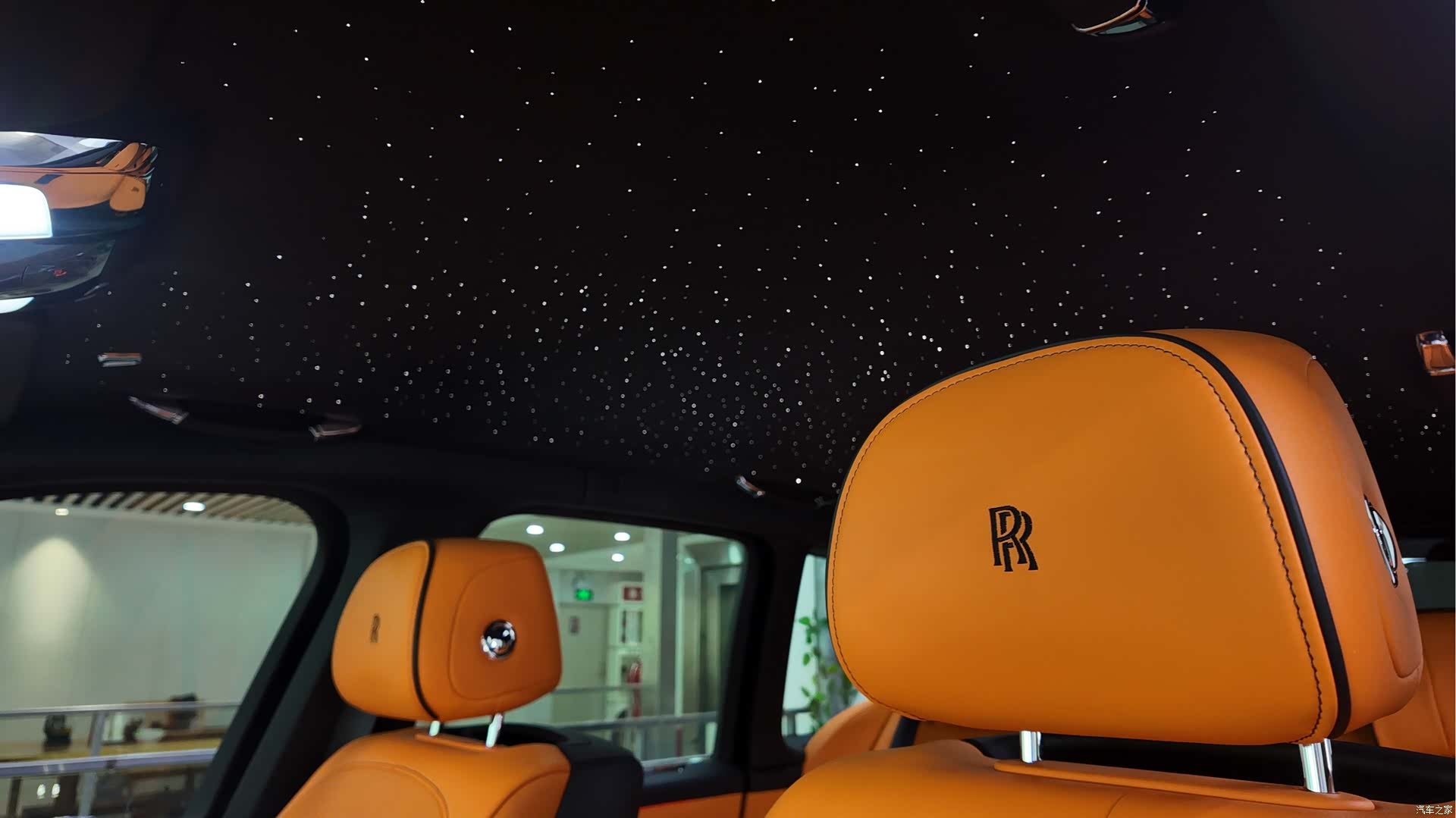 Rolls-Royce Cullinan, 2022 7