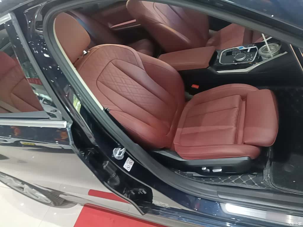 BMW i3, 2023 25