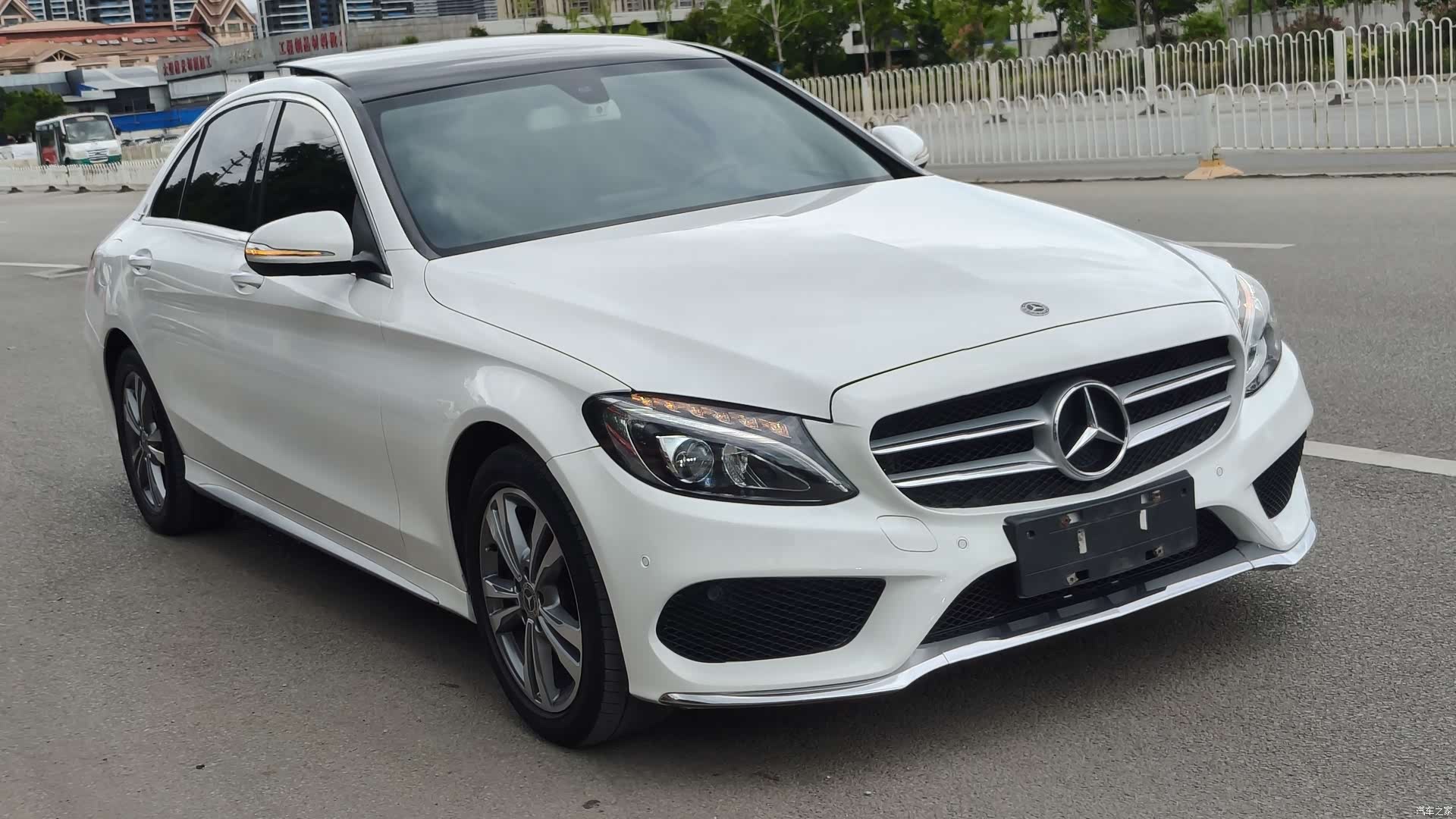 Mercedes-Benz C-Class, 2018 3