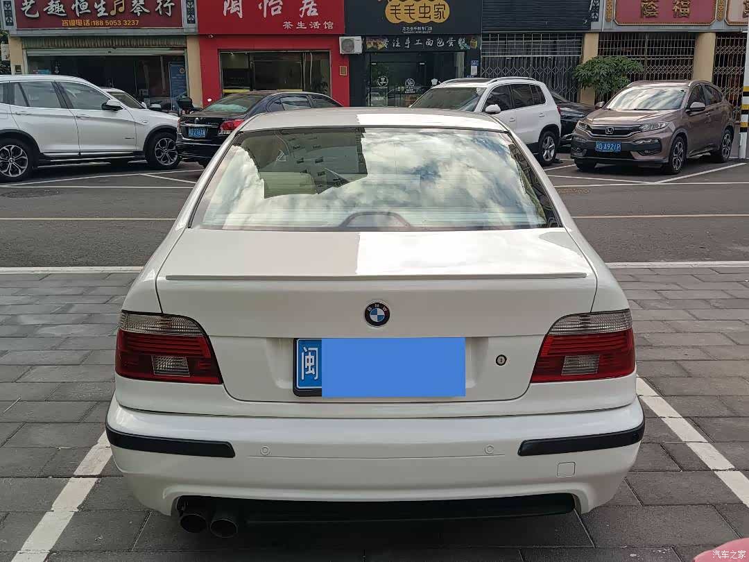 BMW 5 Series, 2001 11
