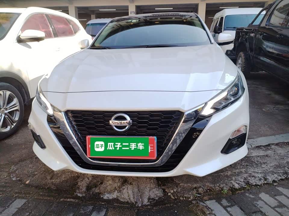 Nissan Teana
