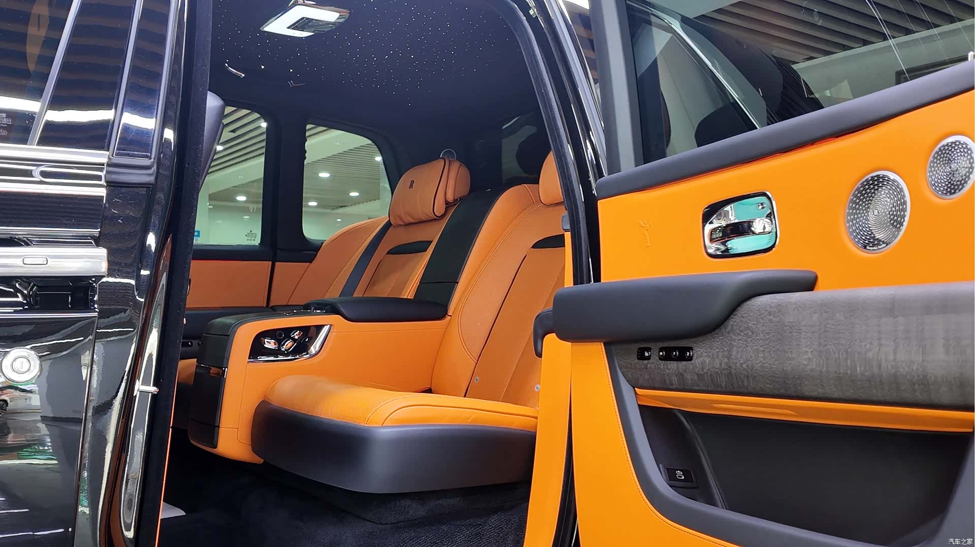 Rolls-Royce Cullinan, 2022 8