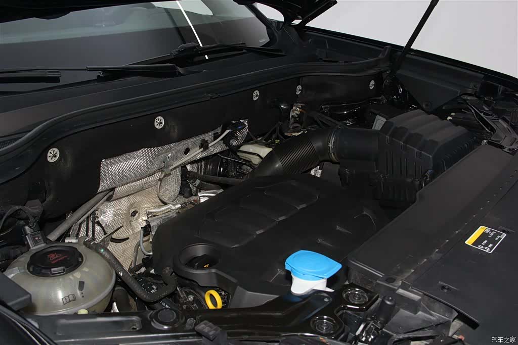 Audi Q6, 2024 13