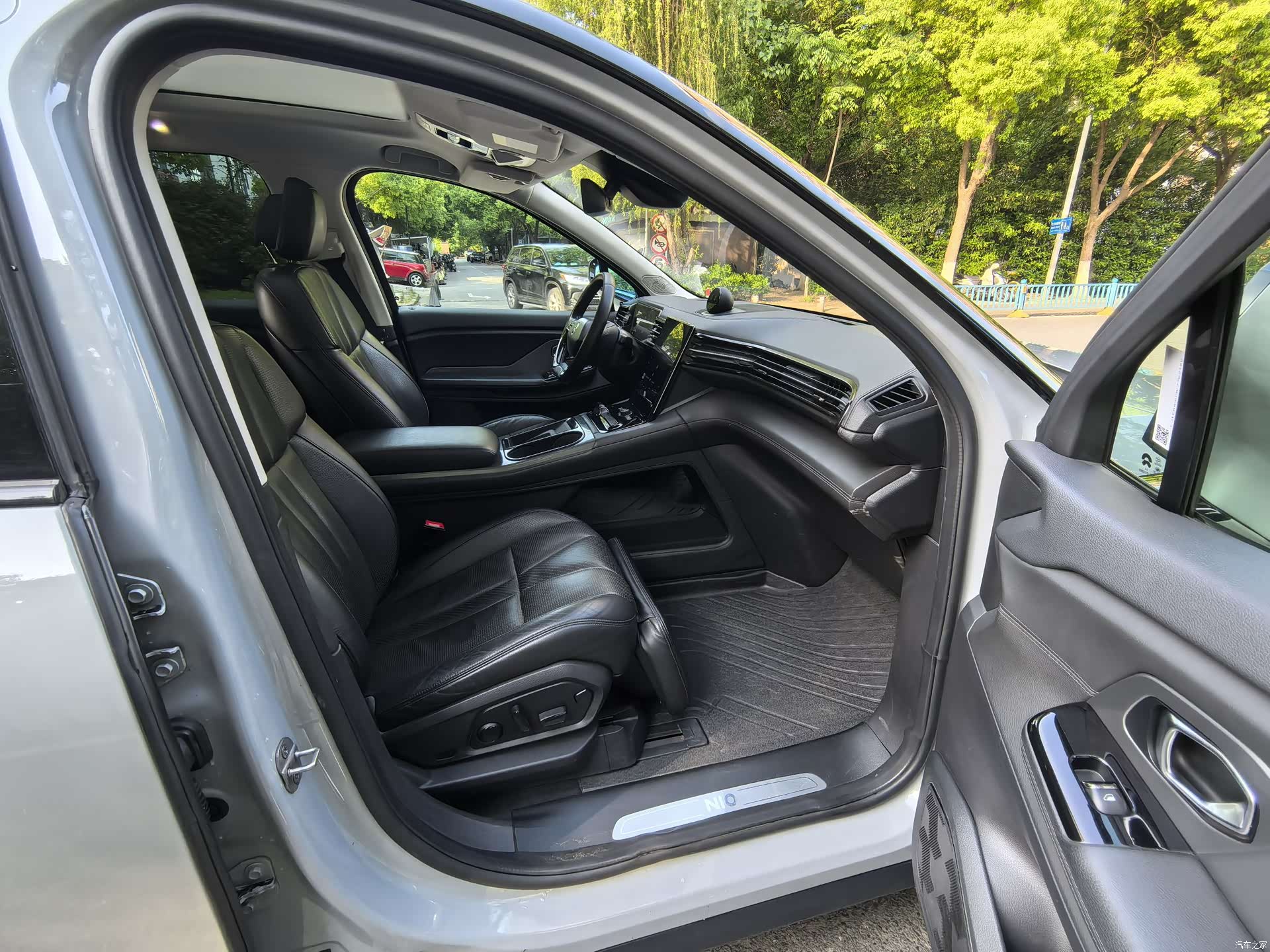 NIO ES8, 2019 13
