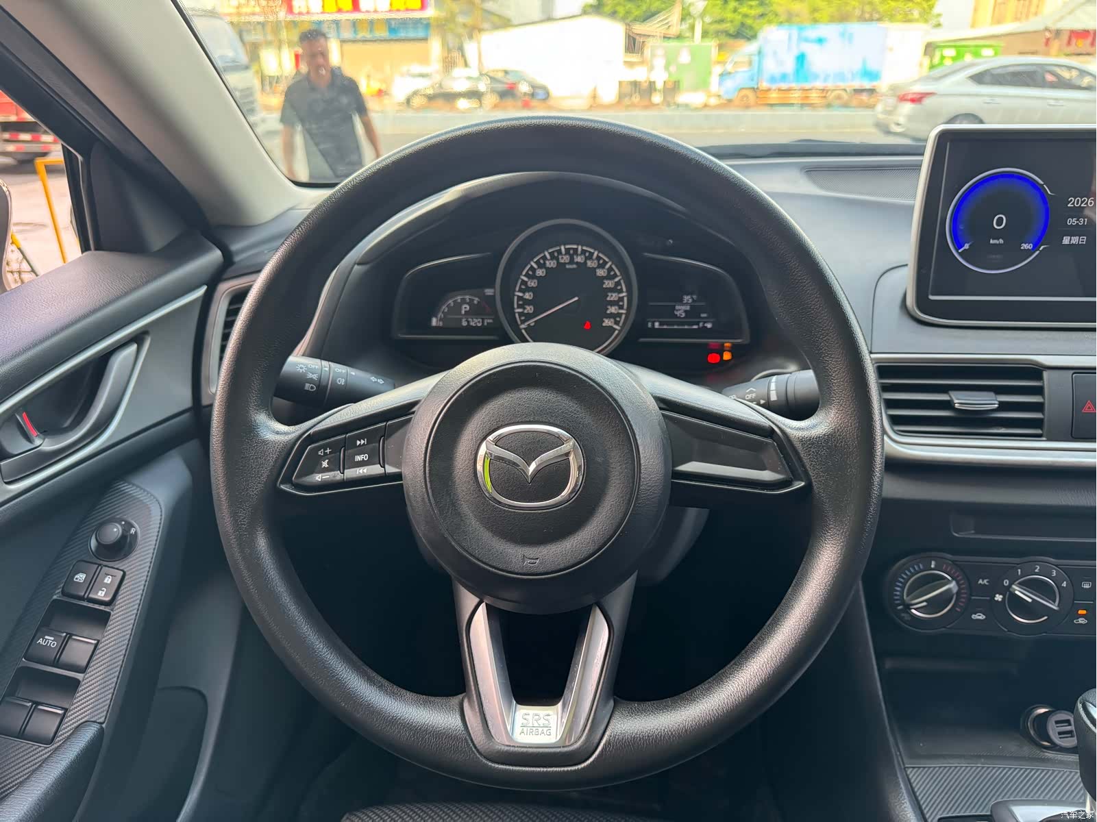 Mazda Mazda3, 2019 8