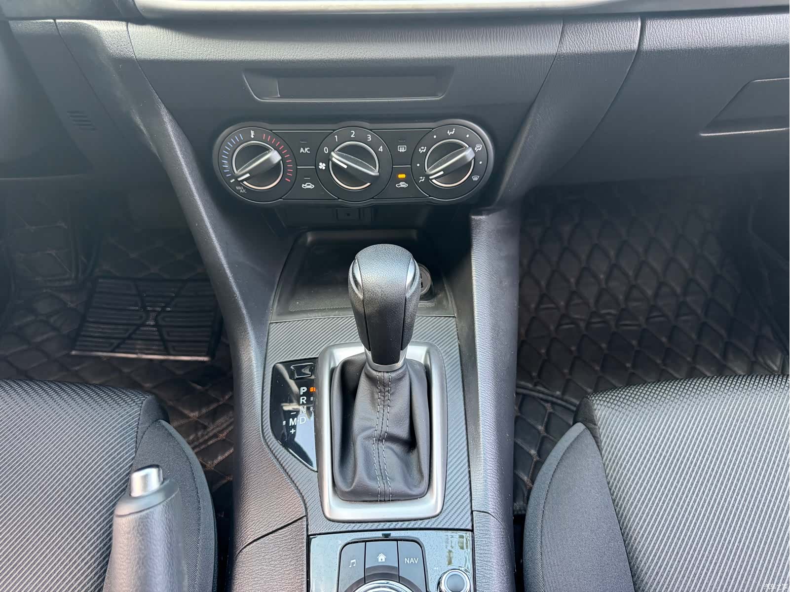 Mazda Mazda3, 2019 10