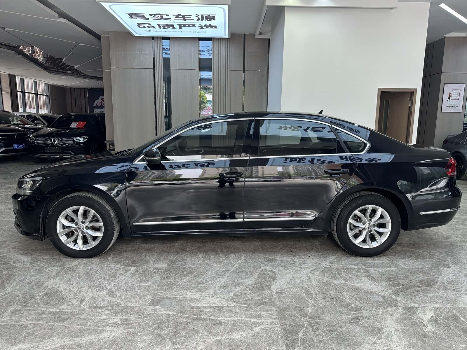 Volkswagen Passat, 2019 4
