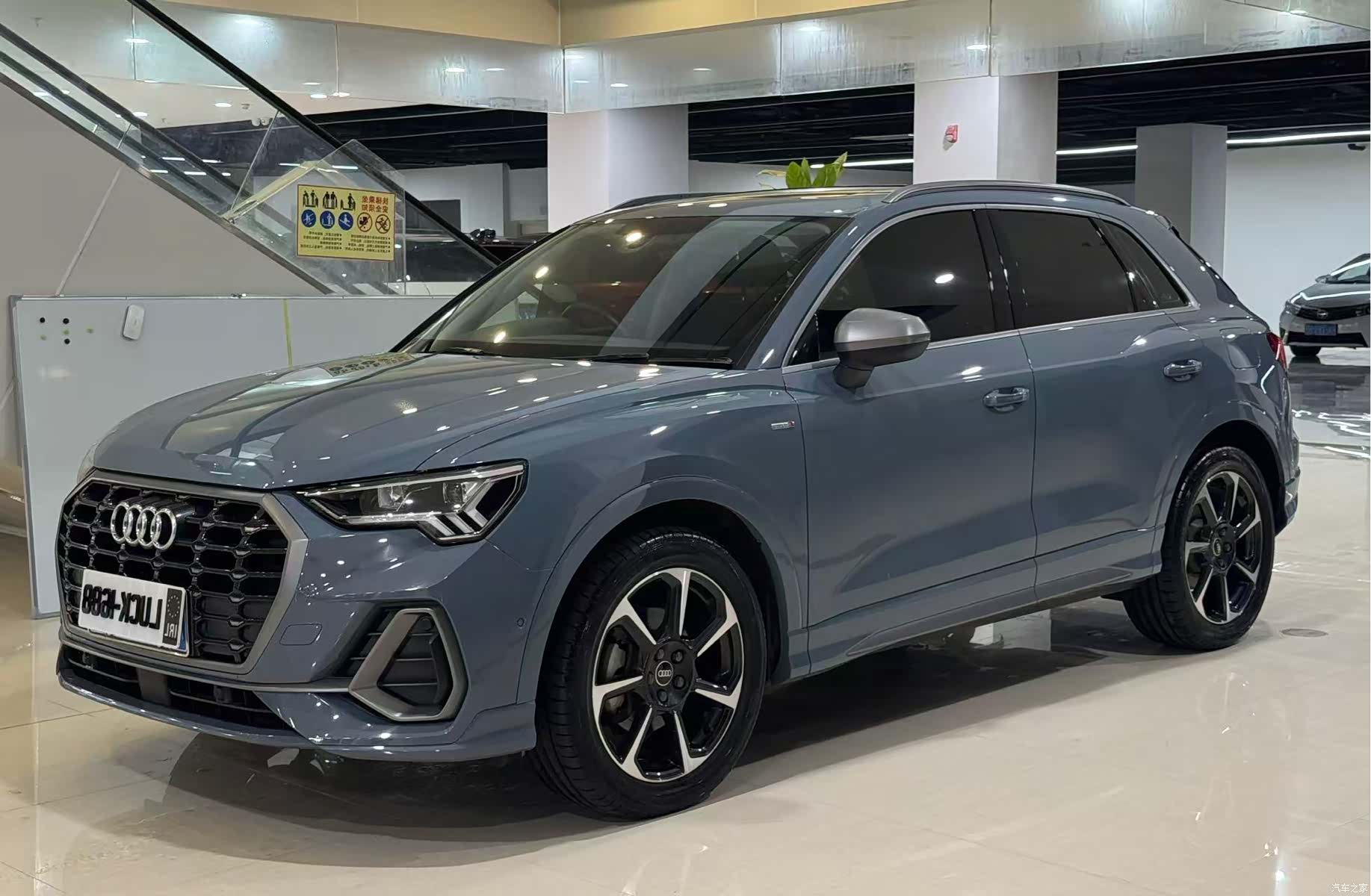 Audi Q3, 2022 1