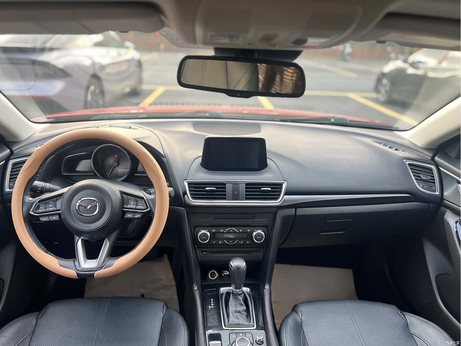 Mazda Mazda3, 2017 7