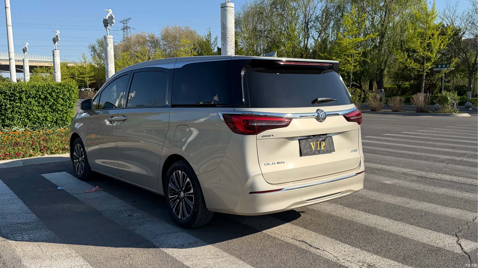 Buick GL8, 2021 7