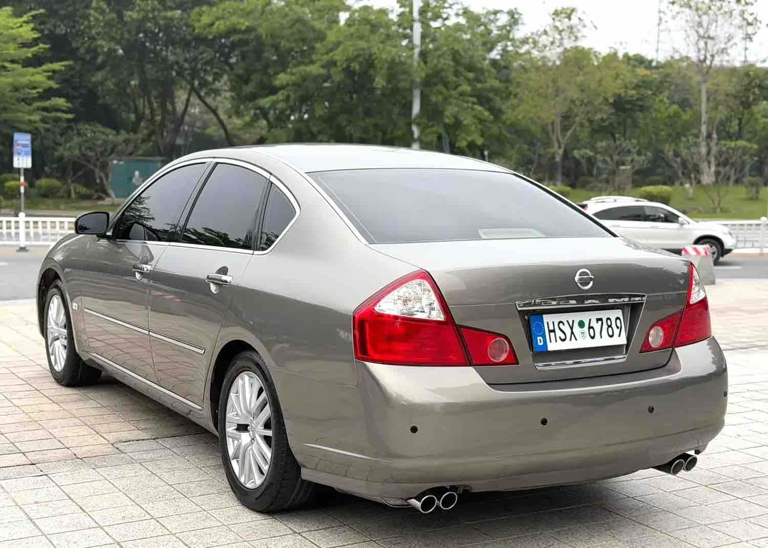 Nissan 350, 2007 6