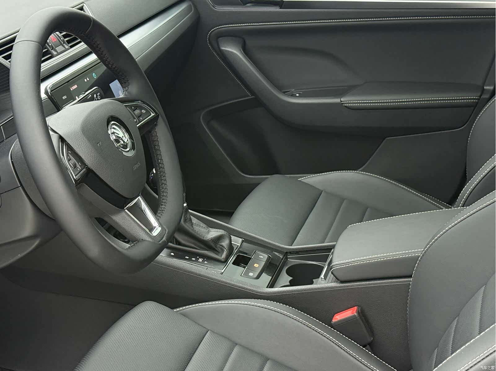 Skoda Superb, 2023 15