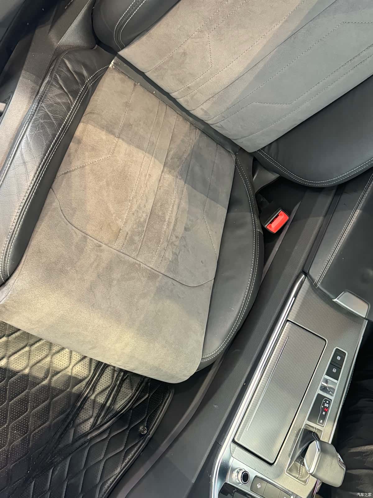 Audi A6L, 2020 13