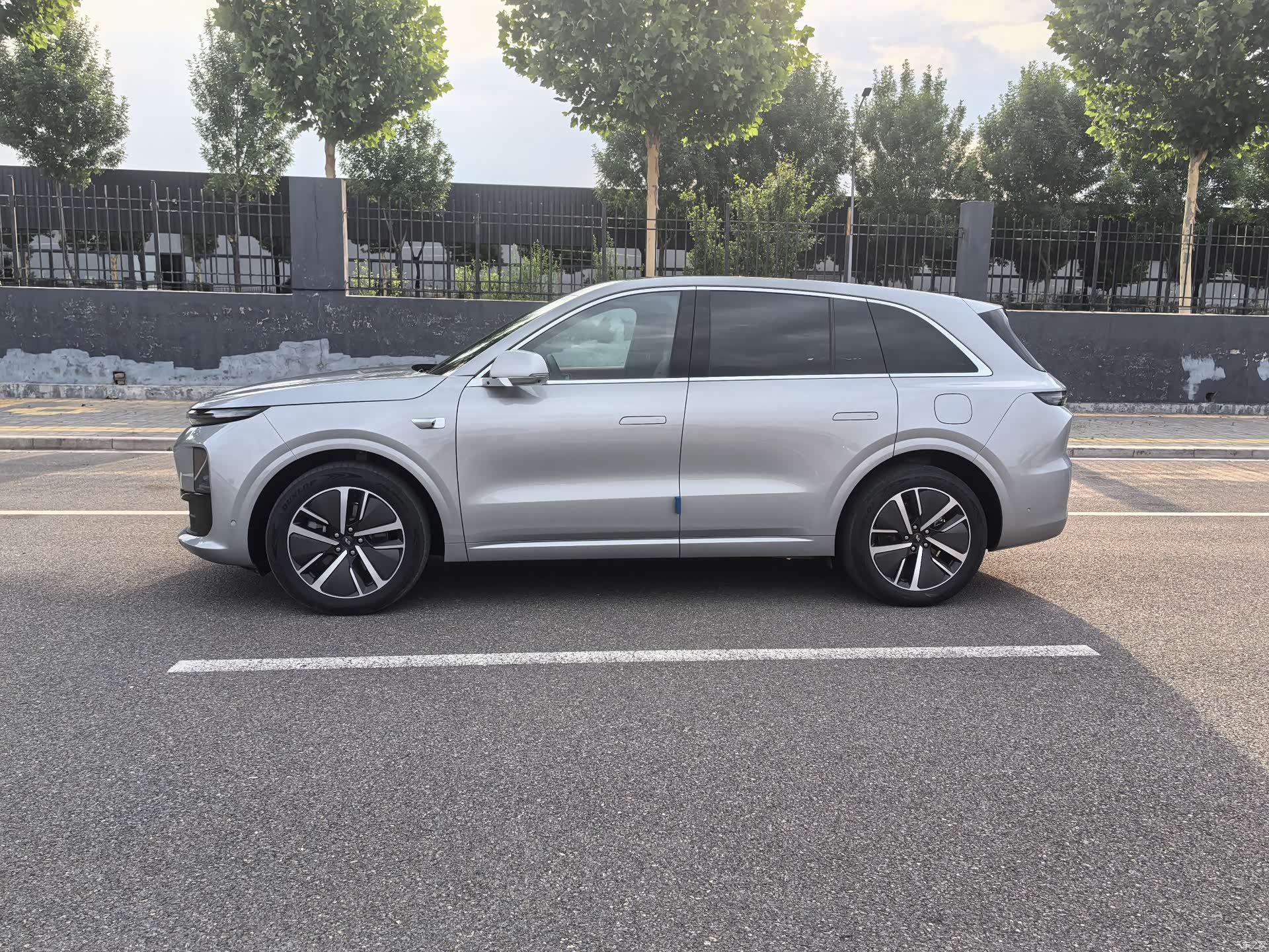 Li Auto L6, 2024 7